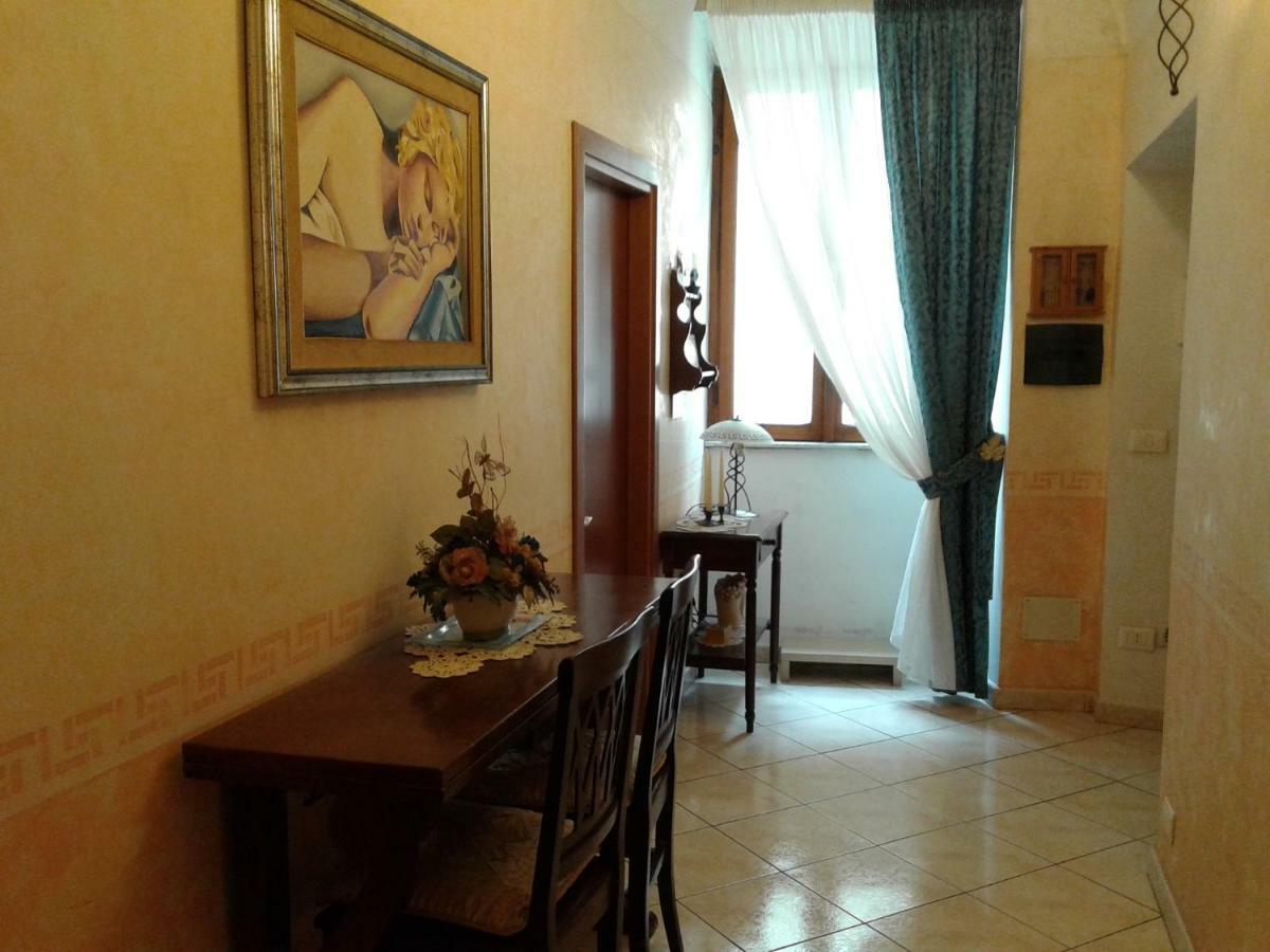 B&B Al Corso Tarquinia Exterior photo